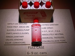 1cs.6 CANS OF HAYNES SANITARY LUBE SPRAY, USE WITH YOUR BROASTER* PRESSURE FRYER