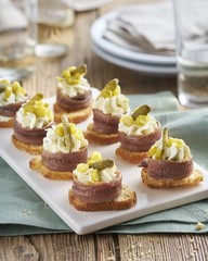 Anchovies in Extra Virgin Olive Oil, Firm Buttery Fillets with a Rich Umami T…