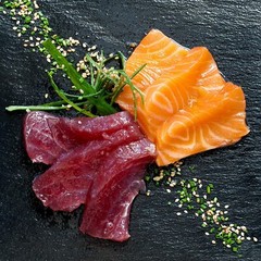 Yellowfin Tuna Steaks -Wild Caught from the Pacific, 100% Natural, Vacuum Packed