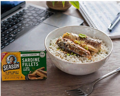 Season Sardine Fillets in Olive Oil Wild Caught 4.375Oz x 6 Zero sugar, wild