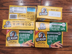 6 PACK SARDINE FILLETS IN 100% OLIVE OIL SEASON 4% MORE OMEGA-3 LIGHT TUNA 12/28