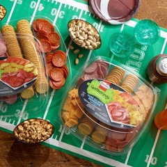 Hard Salami and Pepperoni Party Tray 28 oz, Meat and Cheese Platter for