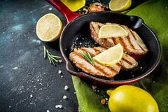 Yellowfin Tuna Steaks -Wild Caught from the Pacific, 100% Natural, Vacuum Packed