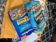 12 Pouches of Dolphin Safe Chunk Light Tuna in Water – 70 Calories, Ready to Eat