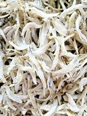 Combo Mix 100G Anchovies With 2 x 60G MAGGI Ikan Bilis Stock Cube HALAL