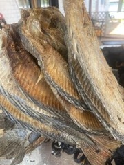 Big And Géant Dried Salted Tilapia Fish