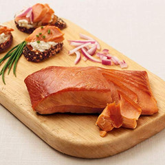 – Premium Wild Alaskan Smoked Sockeye, Coho, and Pink Salmon Trio – 18Oz Box