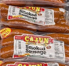 Cajun Family Traditions Hot & Spicy Sausage 32 Oz (2 Pack)