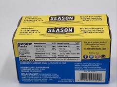 2 SEASON BRAND WILD CAUGHT IN THE ATLANTIC SARDINES IN SUNFLOWER OIL 4.375 OZ