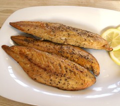 Hot Smoked MACKEREL FILLETS with black PEPPER -Wild Caught 11oz for $11