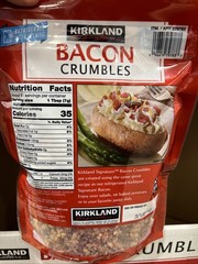 New Kirkland Signature Bacon Crumbles 100% Real Bacon Naturally Smoked 20 oz Bag