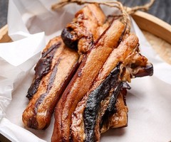 Chinese Style Bacon Cured Pork (Product of USA) Kam Yen Jan 五花腸肉 12 oz./ Pack