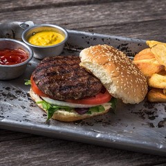 Honest Value Beef Package | 10 oz Top Sirloins, 1/3 lb. Patties & Seasoning | Sh