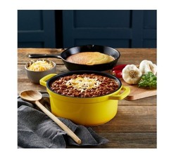 (6 pack) Yellowstone Angus Beef Chili with Beans 15 oz. Can Savory New