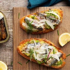 Friend of the Sea Certified Sardines – Wild Caught, 12-Pack