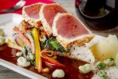 Yellowfin Tuna Steaks -Wild Caught from the Pacific, 100% Natural, Vacuum Packed