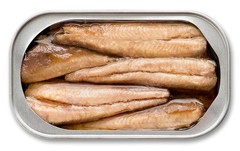 Sustainable Wild Caught Sardines in Olive Oil, 4.38 Oz – Pack of 1 – Rich Flavor