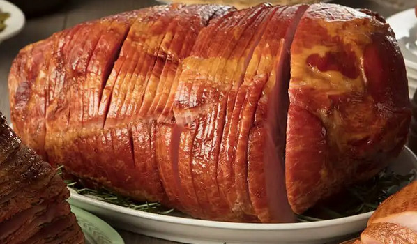 (1) 17 Pound – 19 Pound Whole Smoked City Ham Spiral Sliced