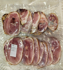Sliced Whole Country Style Ham Bone In +-15 Lbs Vacuum Sealed Dennis Cured Pork