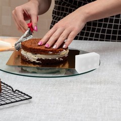 Reusable Gourd Shape Silicone Cake Mold 6 Slots for Baking and Pastry