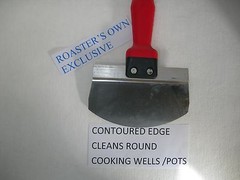 CONTOURED CRUMB LINE SCRAPING TOOL STAINLESS, USE WITH ANY BROASTER FRYER