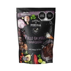 POLLO EN MOLE OAXAQUEÑO 🇲🇽 250g – Chicken With Black Oaxaca Mole (1/2 lb)