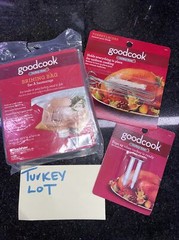 Turkey LOT 3 GOOD COOK Brining Bag 23.5X19″ ^25 LB, Turkey Lacers, Pop Up Timer