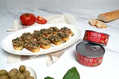 Yellowfin Tuna chunks with tomatoe and olives, 4.94 oz, Can, Wild Caught
