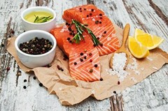 Whole Fresh Natural Atlantic Salmon Fillet -Skin On, Vacuum Packed, 100% Natural