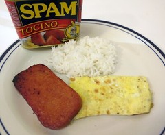 SPAM TOCINO (3) can Free Lemon Powder