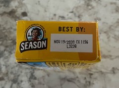 Season Sardines in Olive Oil, 9-count, 4.75 oz Each Total 47.5 oc